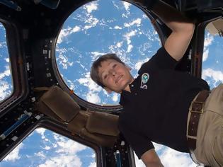 Φωτογραφία για Στη σύνταξη η αστροναύτης με το ρεκόρ παραμονής στο Διάστημα