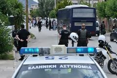 Σκηνές «φαρ ουέστ» έξω από καφετέρια στο Περιστέρι - Αιματηρή συμπλοκή με δύο τραυματίες!