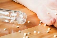 Σε κρίσιμη κατάσταση στη ΜΕΘ του Νοσοκομείου Αγρινίου νοσηλεύεται 38χρονη μετά από απόπειρα αυτοκτονίας!