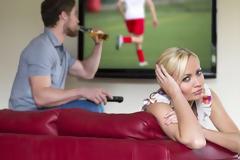 Τι δικαιολογίες χρησιμοποιούν οι άνδρες στο σεξ εξαιτίας του Μουντιάλ;