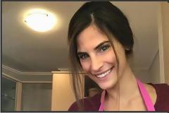 Χ. Μπόμπα: Αναποφάσιστη... λίγο πριν το γάμο! [photos]