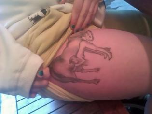 Φωτογραφία για Δείτε τι έπαθε μια μαθήτρια εξαιτίας αυτού του αισχρού τατουάζ [photo]