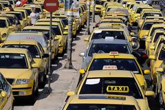 Έλεγχοι της τροχαίας σε οδηγούς ταξί