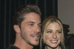 Η ανάρτηση της Ευαγγελίας Αραβανή που πρόδωσε τον γάμο με τον Οικονομόπουλο!