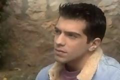 Νιώσε γέρος: Ο Μπίλυ από το «Καφέ της Χαράς» έγινε 33!  [photos]