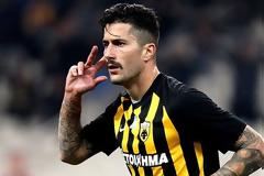 Η ΑΕΚ περιμένει την ελευθερία του Κονέ