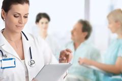 Χάος χωρίς τέλος με τους οικογενειακούς γιατρούς