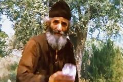 Παΐσιος: Γιατί νιώθεις ένα πλάκωμα την ώρα που κοιμάσαι