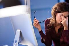 Πρησμένα μάτια: Μάθετε τα 6 «θαυματουργά» κόλπα άμεσης αντιμετώπισης…