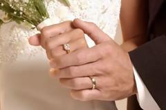 Με το ζόρι παντρειά για υπόσχεση που δόθηκε όταν ήταν 5 ετών!