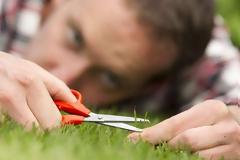 Αν έχετε κάποιον τελειομανή φίλο και θέλετε να του σπάσετε τα νεύρα, τότε δείξτε του τις παρακάτω φωτογραφίες