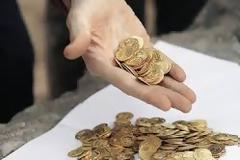 Kρήτη: Έκλεψαν χρηματοκιβώτιο που περιείχε… χρυσές λίρες