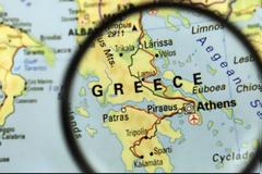 Ποια είναι η μοναδική χώρα στην Ευρώπη που μας αποκαλεί με το όνομά μας; Δηλαδή 