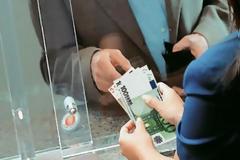 Κοινωνικό Εισόδημα Αλληλεγγύης: Πότε θα δοθούν τα χρήματα στους δικαιούχους