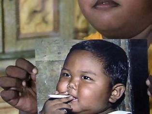 Φωτογραφία για Θυμάστε το 2χρονο αγοράκι που κάπνιζε μανιωδώς, 40 τσιγάρα την ημέρα; - Δείτε πως είναι σήμερα και τι κάνει [photos]