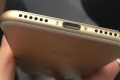 Πόσο κοστίζει η ολονύχτια φόρτιση του smartphone σας;