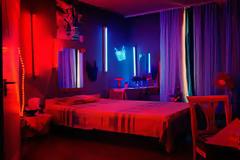 Αληθινή εξομολογήση! Η κολλητή μου ήθελε να με δει να το κάνω με τον άντρα της και στη συνέχεια...