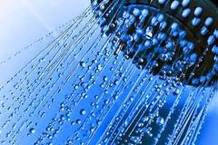 Ένα κόλπο στο ντους που θα σας δώσει περισσότερη ενέργεια το πρωί!