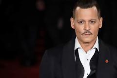 Τζόνι Ντεπ: Ξοδεύω πολύ παραπάνω από 30.000 δολάρια το μήνα για  ......