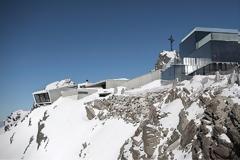 007 Elements: Ένα μουσείο για τον James Bond, φωλιασμένο στις Αυστριακές Άλπεις