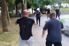 Προπηλάκισαν βουλευτή του ΣΥΡΙΖΑ στην Καβάλα – Τον έσωσαν οι αστυνομικοί [Βίντεο]