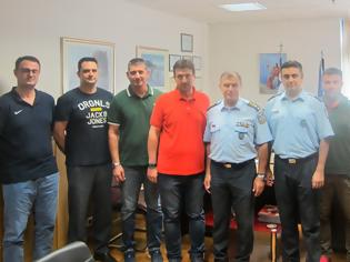 Φωτογραφία για Επίσκεψη της Ένωσης Αξιωματικών Ελληνικής Αστυνομίας Θεσσαλίας στον Γ.Π.Α.Δ. Θεσσαλίας