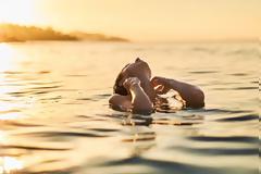 Οι θεραπευτικές ιδιότητες της θάλασσας. Τα πολύτιμα συστατικά του θαλασσινού νερού. Πότε δεν κάνει καλό;