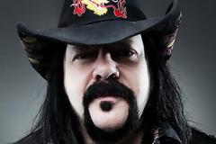 Vinnie Paul, Legendary Drummer for Pantera & Damageplan, Dead at 54