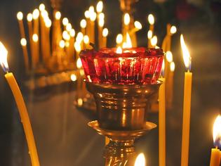 Φωτογραφία για Το ξέρατε; Για ποιο λόγο ανάβουμε κερί στην εκκλησία;