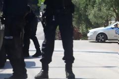 Βρήκαν καμένο το κλεμμένο Ι.Χ. του ληστή τράπεζας της Μεσσήνης