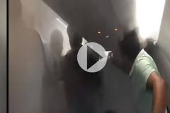 Απίστευτος πιλότος! Δείτε τι έκανε στους επιβάτες για να κατέβουν από το αεροσκάφος [video]