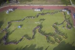 Χορευτές με τα σώματά τους σχηματίζουν την Μακεδονία.Καπληκτικό βίντεο.