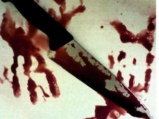 Φωτογραφία για Απόλυτη φρίκη: Αποκεφάλισε τη μητέρα του με μαχαίρι και τα δόντια του [photo]