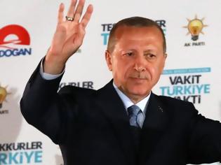 Φωτογραφία για Κυριαρχία του «σουλτάνου» Ερντογάν στην Τουρκία: Επανεξελέγη πρόεδρος, δική του και η Βουλή