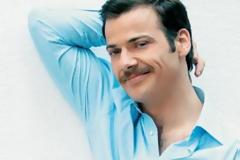 Ορέστης Τζιόβας: «Δεν έχω μετανιώσει που πέταξα αυγά σε φωτορεπόρτερ! Θα το ξαναέκανα»g