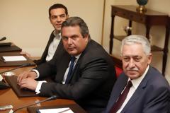 Ριζικός ανασχηματισμός σε Κυβέρνηση και Ένοπλες Δυνάμεις