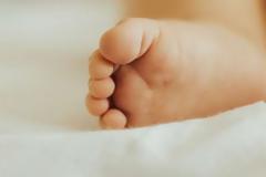 Πύργος: Κατά λάθος τσίπουρο στο μωρό...