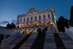 «Ποιος είμαι εγώ που αξιώνομαι να δω την Παναγία μας; Εγώ, ο αμαρτωλός, ο άσωτος, ο διεφθαρμένος της κοινωνίας!»