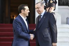 Συγχαρητήρια Τσίπρα σε Ερντογάν - Να απελευθερωθούν άμεσα οι Έλληνες στρατιωτικοί ζήτησε ο Πρωθυπουργός