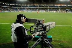 Αδιέξοδο για τις τηλεοπτικά άστεγες ομάδες