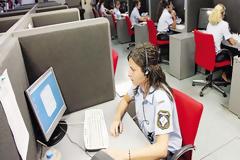 Περίπου 7.000 τηλεφωνήματα στο 8ωρο στην άμεση δράση - Σύσκεψη εκφωνητών με τον αττικάρχη