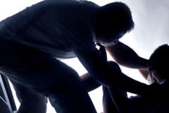 Βίασε δέκα γυναίκες και ζήτησε να τον αφήσουν ελεύθερο!