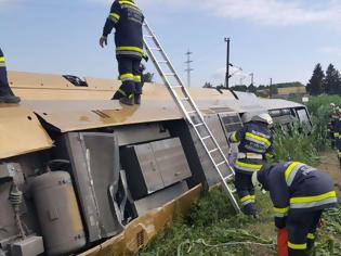 Φωτογραφία για Εκτροχιάστηκε τρένο στην Αυστρία: 28 τραυματίες, οι δύο πιο σοβαρά