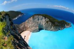 Στην αντεπίθεση η βασιλική οικογένεια του Κατάρ: Ξεκινά το project των 2,5 δισ. στη Ζάκυνθο