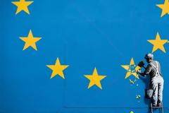 ΕΥΡΩΠΑΙΚΗ ΕΠΙΤΡΟΠΗ ΘΕΛΕΙ ΝΑ ΒΑΛΕΙ ΦΙΜΩΤΡΟ ΣΤΟ INTERNET