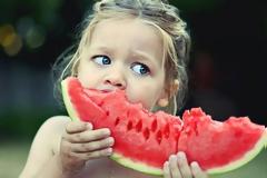 Δεν θα πιστεύετε από τι σας προστατεύει το καρπούζι...