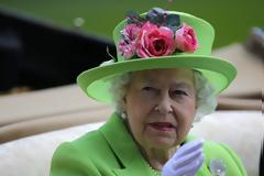 Η βασίλισσα Ελισάβετ επικύρωσε τον νόμο για το Brexit