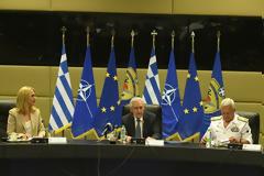 Έπεσαν οι υπογραφές για τον εξοπλισμό των στρατιωτικών νοσοκομείων