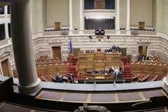 ΚΚΕ: Να σταματήσει το υπουργείο Άμυνας να καλεί τη Χρυσή Αυγή σε εκδηλώσεις των Ενόπλων Δυνάμεων