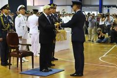 Η πολιτική και στρατιωτική ηγεσία του ΥΠΕΘΑ στην τελετή ορκωμοσίας των νέων Ανθυποσμηναγών